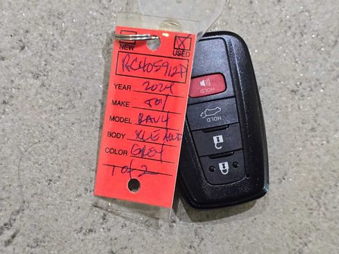 Certified 2024 Toyota RAV4 XLE w/ Convenience Package AWD/4WD image 33