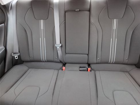 Used 2021 Hyundai Elantra SEL w/ Convenience + Premium Package image 30