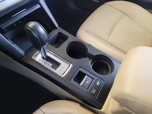 Used 2016 Subaru Outback 3.6R Limited image 26