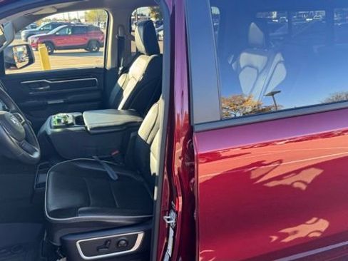 Used 2022 RAM 1500 Laramie image 15