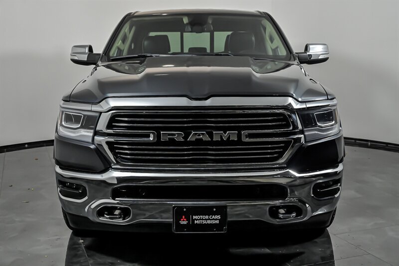 Used 2019 RAM 1500 Laramie AWD/4WD image 4