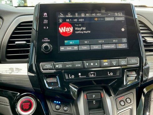 Used 2023 Honda Odyssey Elite image 34