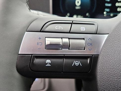 New 2026 Hyundai Tucson Limited image 15