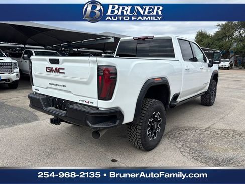 New 2026 GMC Sierra 2500 AT4X image 5