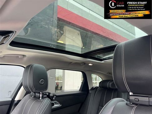 Used 2021 Land Rover Range Rover Velar S image 17