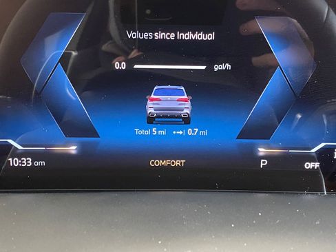 New 2026 BMW X5 xDrive40i w/ M Sport Package image 4