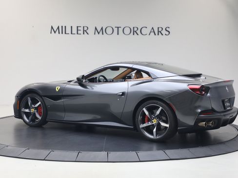 Certified 2022 Ferrari Portofino M RWD image 25