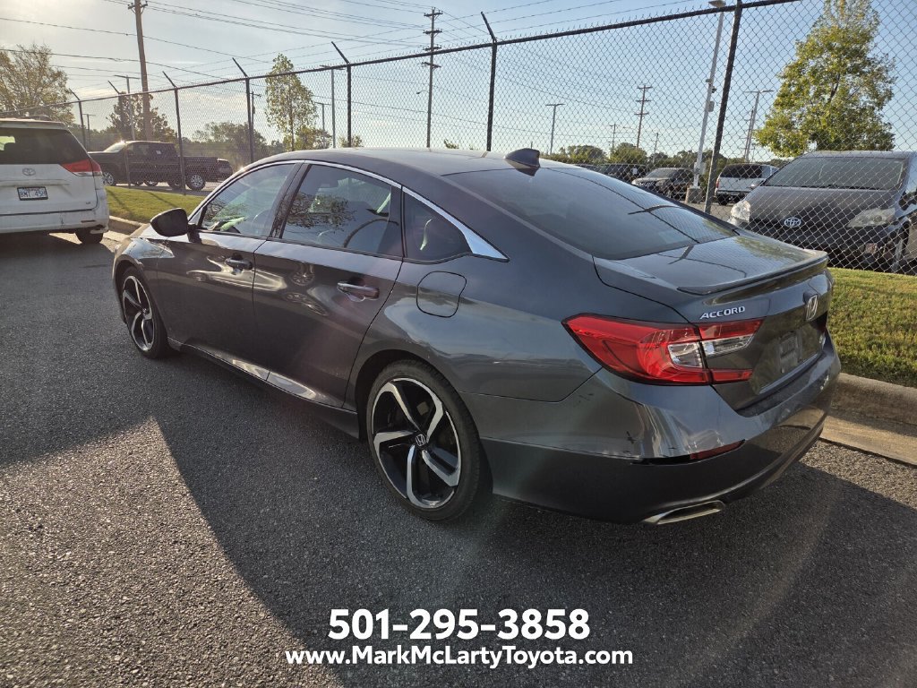 Used 2018 Honda Accord Sport image 6
