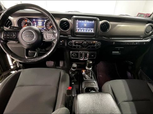 Used 2020 Jeep Wrangler Sport AWD/4WD image 18