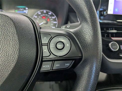 Certified 2024 Toyota Corolla LE w/ LE Convenience Package image 18