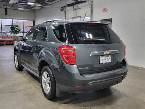 Used 2017 Chevrolet Equinox LT w/ Convenience Package image 7