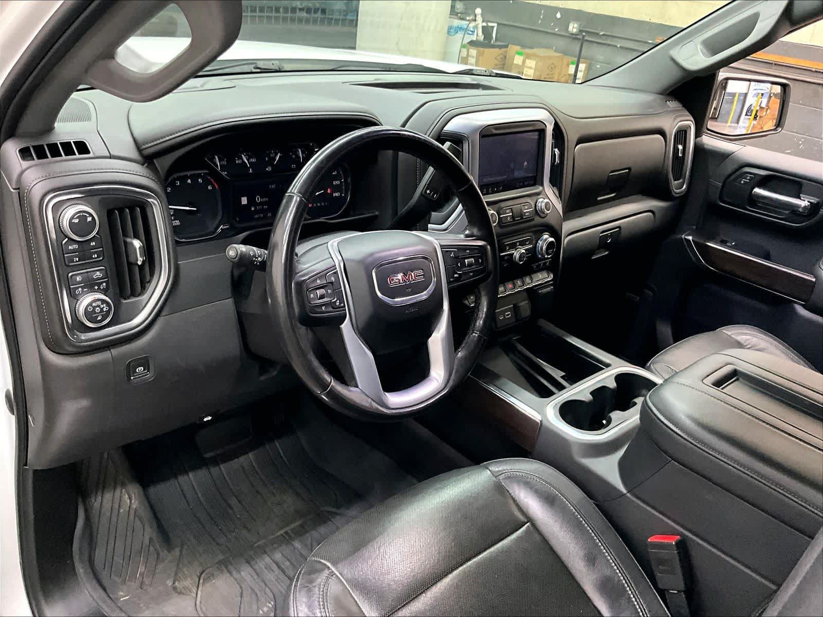 Used 2019 GMC Sierra 1500 SLT w/ SLT Premium Plus Package AWD/4WD image 15