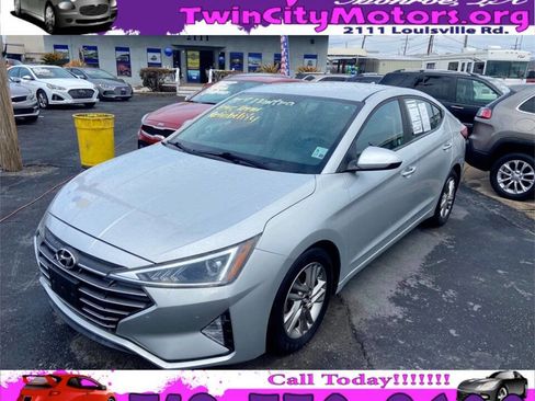 Used 2019 Hyundai Elantra SEL image 1