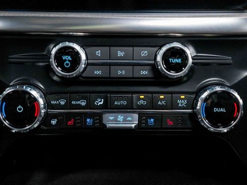 Used 2023 Ford F150 Raptor w/ Raptor 37 Performance Package AWD/4WD image 79