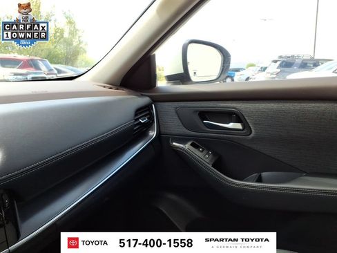 Used 2021 Nissan Rogue SV AWD/4WD image 21