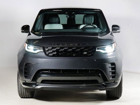Used 2024 Land Rover Discovery Dynamic SE AWD/4WD image 8