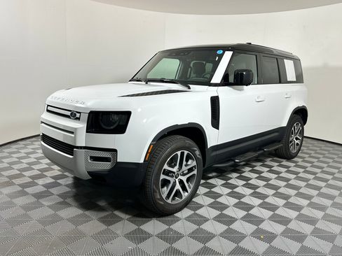 New 2025 Land Rover Defender 110 S image 1