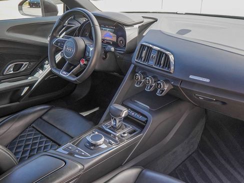 Used 2021 Audi R8 V10 w/ Premium Package image 42