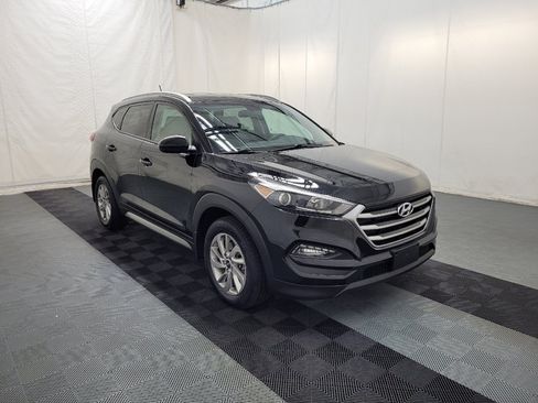 Used 2017 Hyundai Tucson SE w/ SE Popular Package 02 AWD/4WD image 13