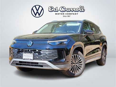 New 2025 Volkswagen Tiguan S image 1