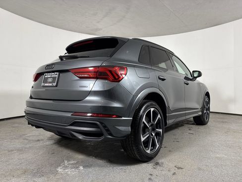 Used 2025 Audi Q3 2.0T Premium Plus w/ Premium Plus Package image 37