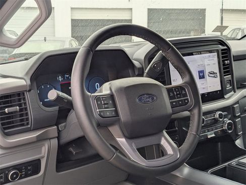 Used 2025 Ford F150 XLT w/ Equipment Group 301A Standard image 15