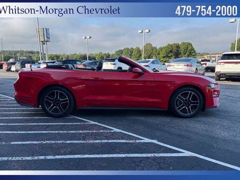 Used 2022 Ford Mustang Premium image 4