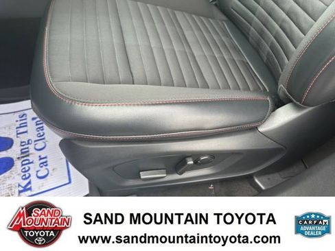 Used 2025 Ford Explorer ST-Line image 15