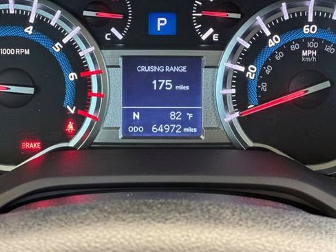 Used 2019 Toyota 4Runner TRD Off-Road Premium AWD/4WD image 27