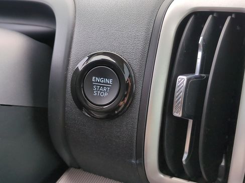 Used 2025 Ford Expedition Active AWD/4WD image 24