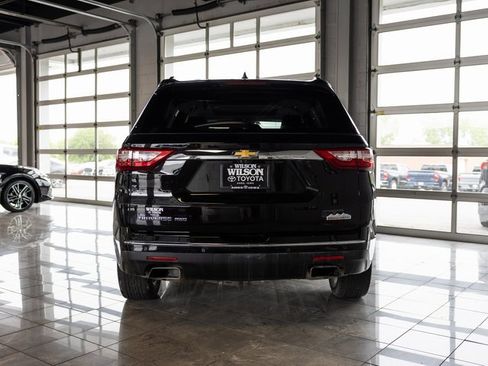 Used 2020 Chevrolet Traverse High Country image 4
