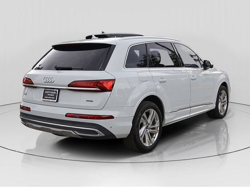 Used 2023 Audi Q7 3.0T Premium Plus w/ Premium Plus Package AWD/4WD image 7