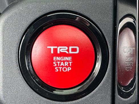 Used 2026 Toyota Tacoma TRD Off-Road w/ TRD Off Road Premium Package AWD/4WD image 12