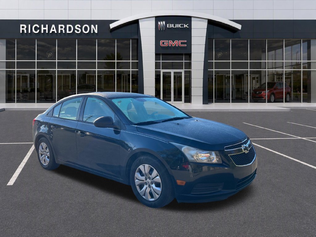 Used 2013 Chevrolet Cruze LS FWD image 8