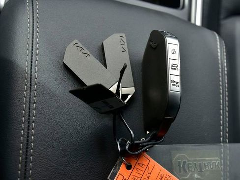 Certified 2025 Kia Sorento EX w/ EX Panoramic Sunroof Package image 35