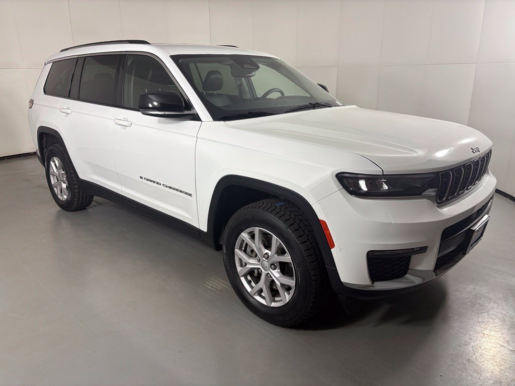 Used 2022 Jeep Grand Cherokee L Limited w/ Trailer Tow Group (B) AWD/4WD image 2