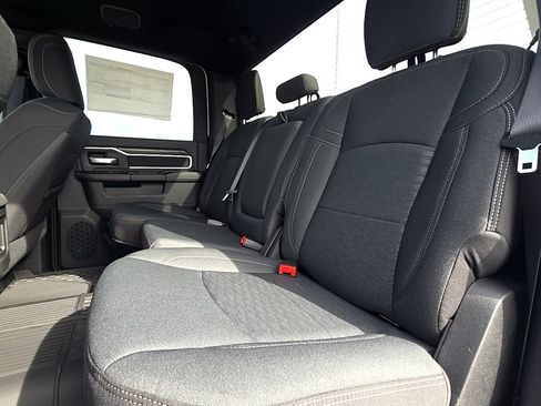 New 2026 RAM 3500 Big Horn AWD/4WD image 11