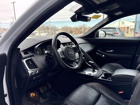 Used 2020 Jaguar E-PACE Checkered Flag image 8