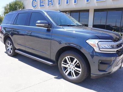 Used 2024 Ford Expedition XLT