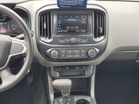 Used 2020 Chevrolet Colorado W/T w/ Custom Special Edition AWD/4WD image 20