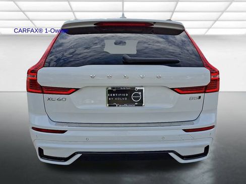 Certified 2023 Volvo XC60 B5 Ultimate w/ Climate Package image 7