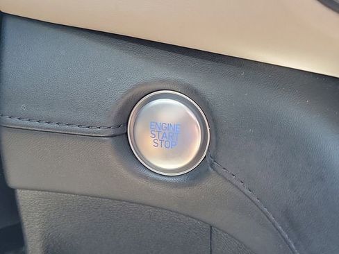 Certified 2023 Hyundai Santa Fe SEL Premium image 8