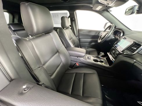 Used 2022 Jeep Grand Cherokee Limited image 28