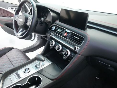 Used 2023 Genesis G70 3.3T w/ Sport Prestige Package image 31