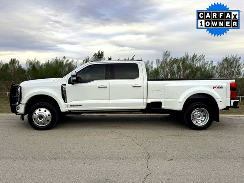 Used 2024 Ford F450 Platinum w/ FX4 Off-Road Package image 10