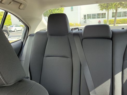 Used 2025 Toyota Corolla LE FWD image 20