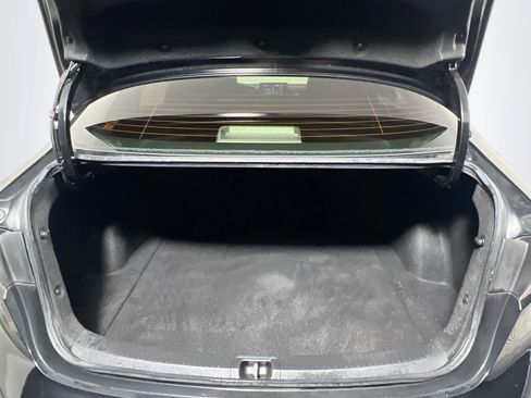 Used 2022 Toyota Corolla SE FWD image 32