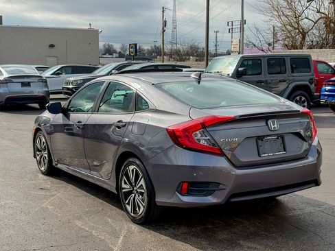 Used 2017 Honda Civic EX-T image 13