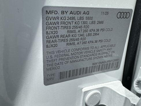 Used 2025 Audi Q5 Premium Plus AWD/4WD image 34