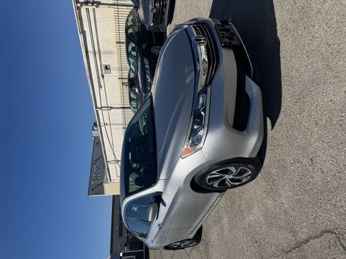 Used 2016 Honda Accord LX image 1